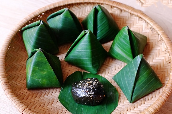 Bánh ít lá gai ngọt ngào, đằm thắm của con người Quy Nhơn